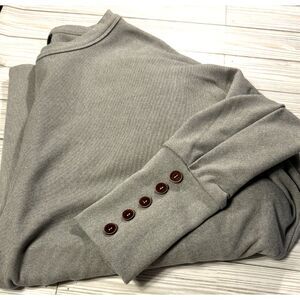 Coco + Carmen Lux Gray sweater tunic Wrist Buttons Pockets buttery soft L/XL